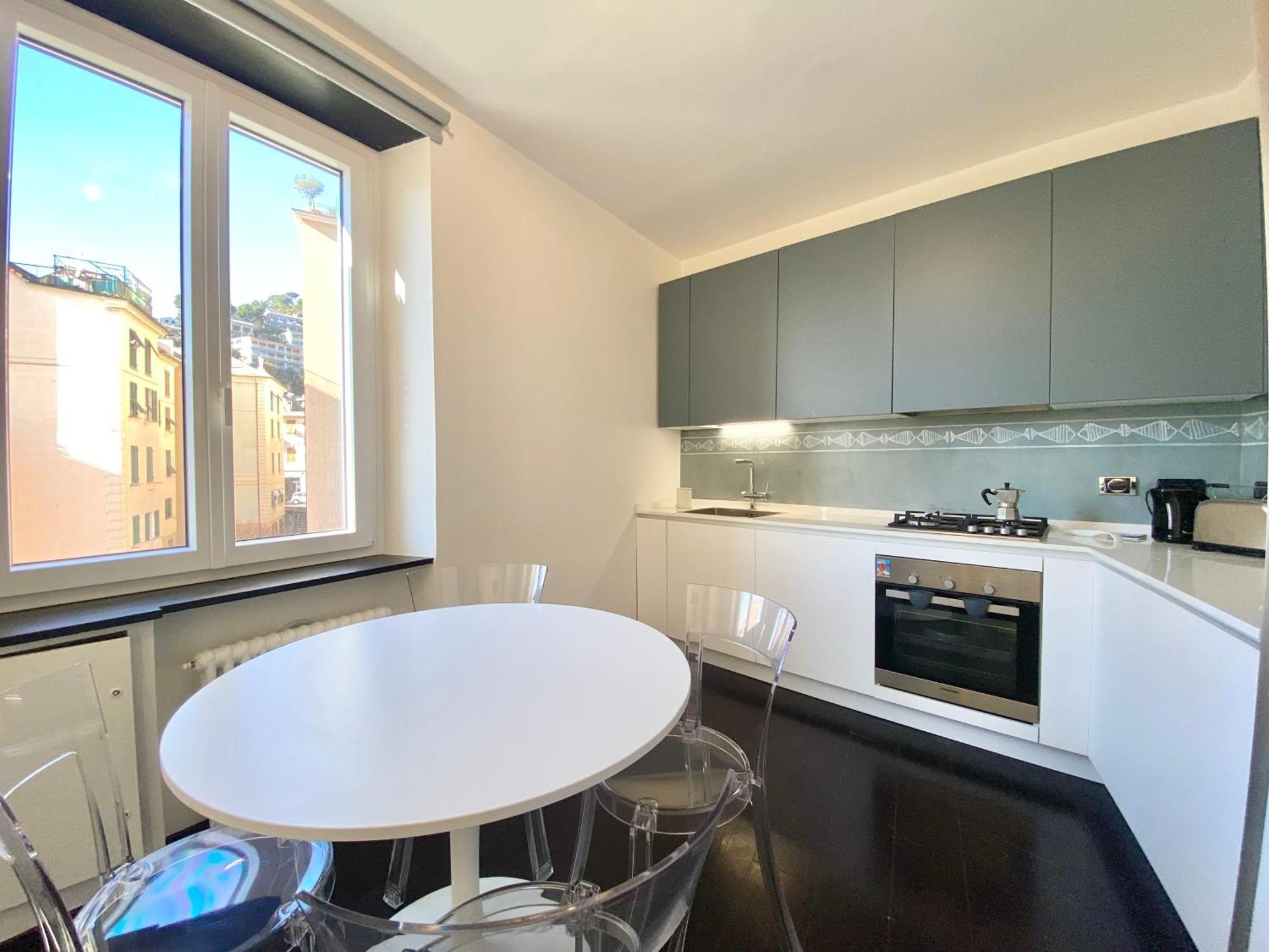 Apartment Casaviva - Modern Lively Trilo In Nervi *